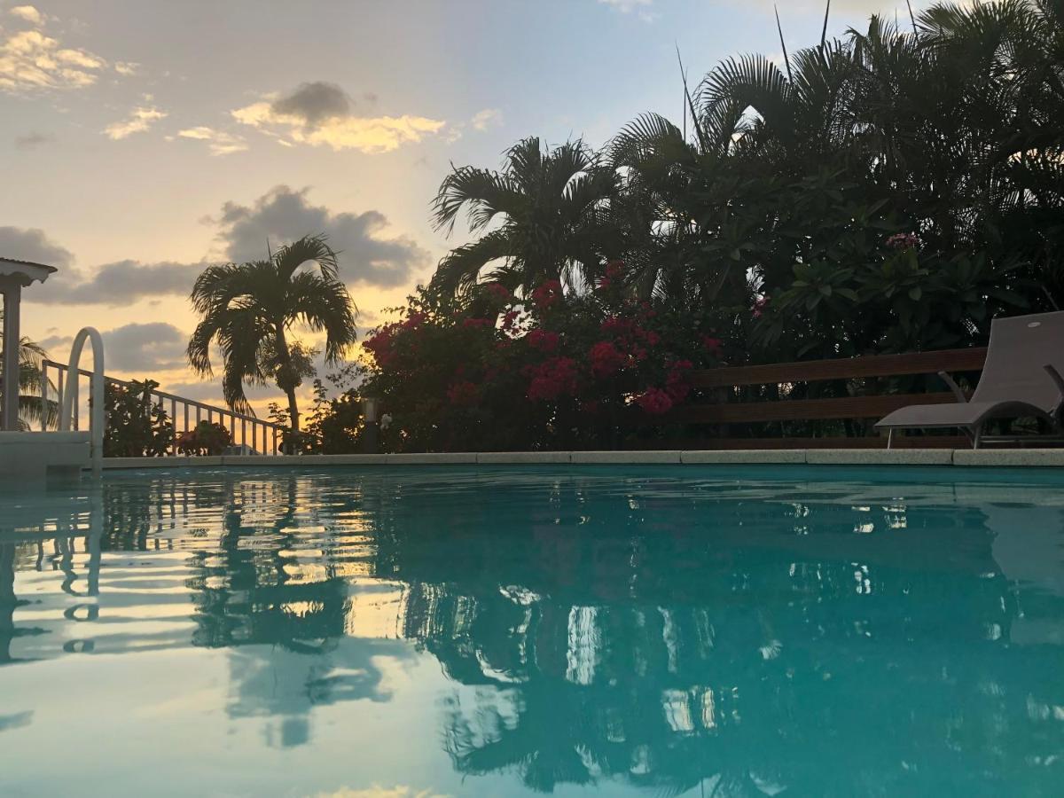 Le Val De Lys-Piscine Privee Villa Vieux-Habitants Buitenkant foto